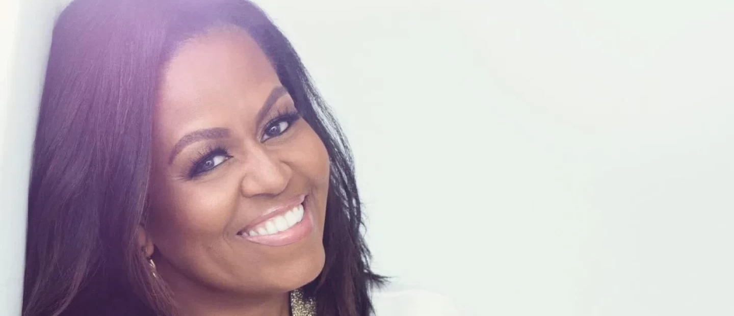 Michelle Obama: Τα 5 σημαντικά αποφθέγματα μέσα από το νέο αυτοβιογραφικό της βιβλίο "The Light We Carry"