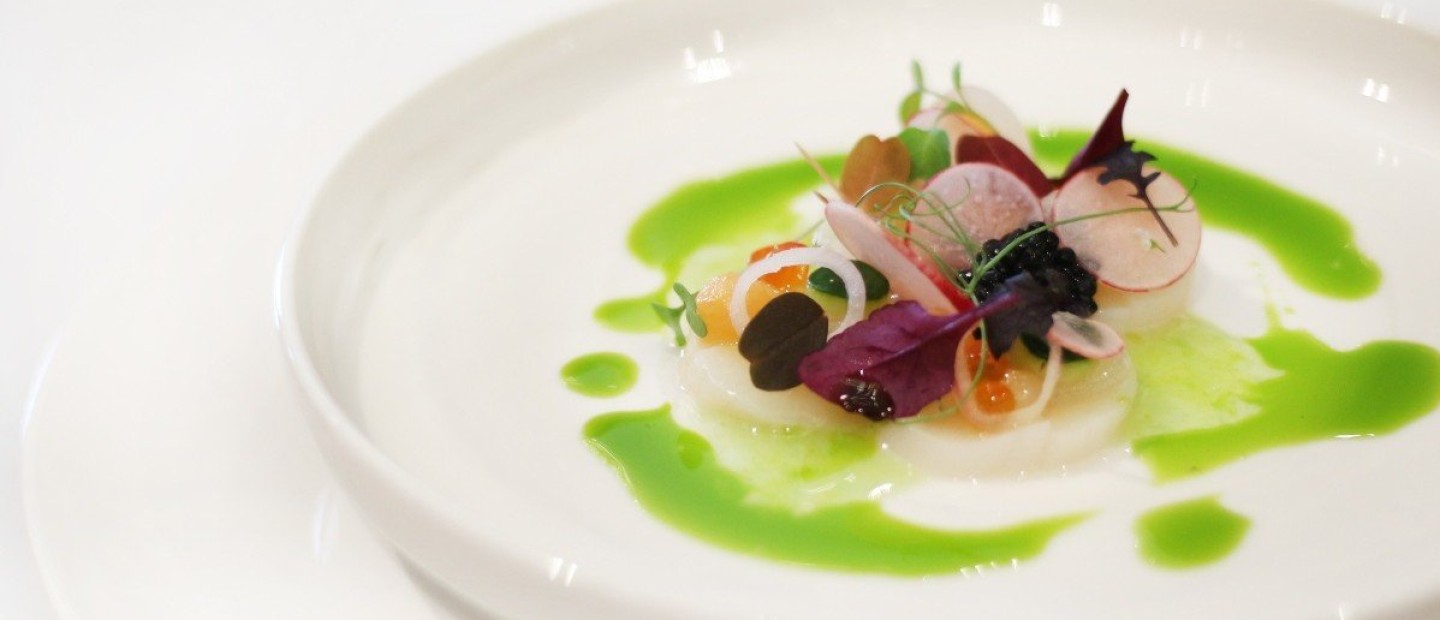 Ceviche: Το «δώρο» της περουβιανής κουζίνας και που θα γευτείτε το καλύτερο στη Θεσσαλονίκη 