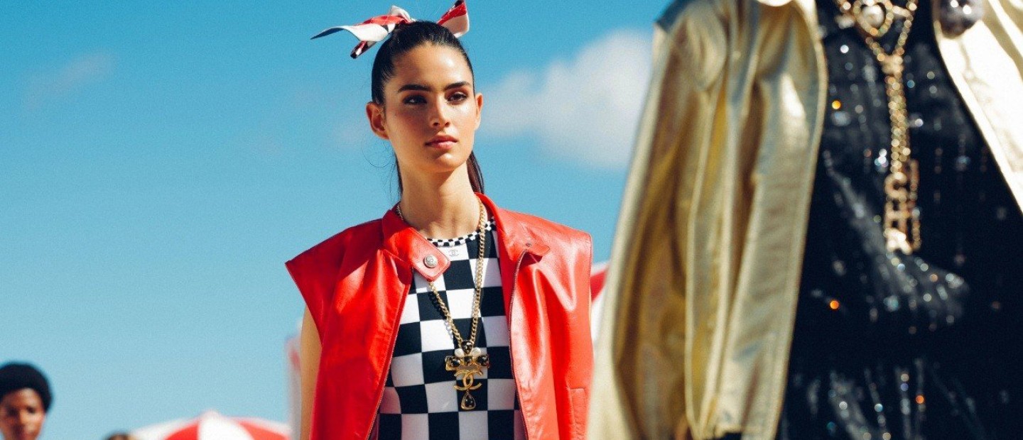 Chanel: To teaser από το πολυαναμενόμενο Métiers d'art 2022/23 show κυκλοφόρησε 