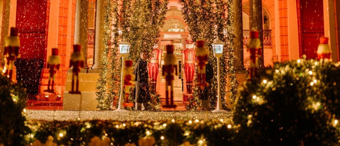 Villa d'Este: To luxurious hotel έχει μπει στο ρυθμό των Χριστουγέννων και λάμπει πιο πολύ από ποτέ