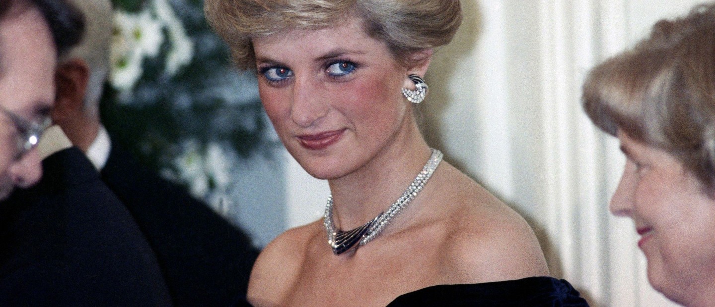 H απίστευτη ιστορία του πιο ασυνήθιστου κοσμήματος της πριγκίπισσας Diana 