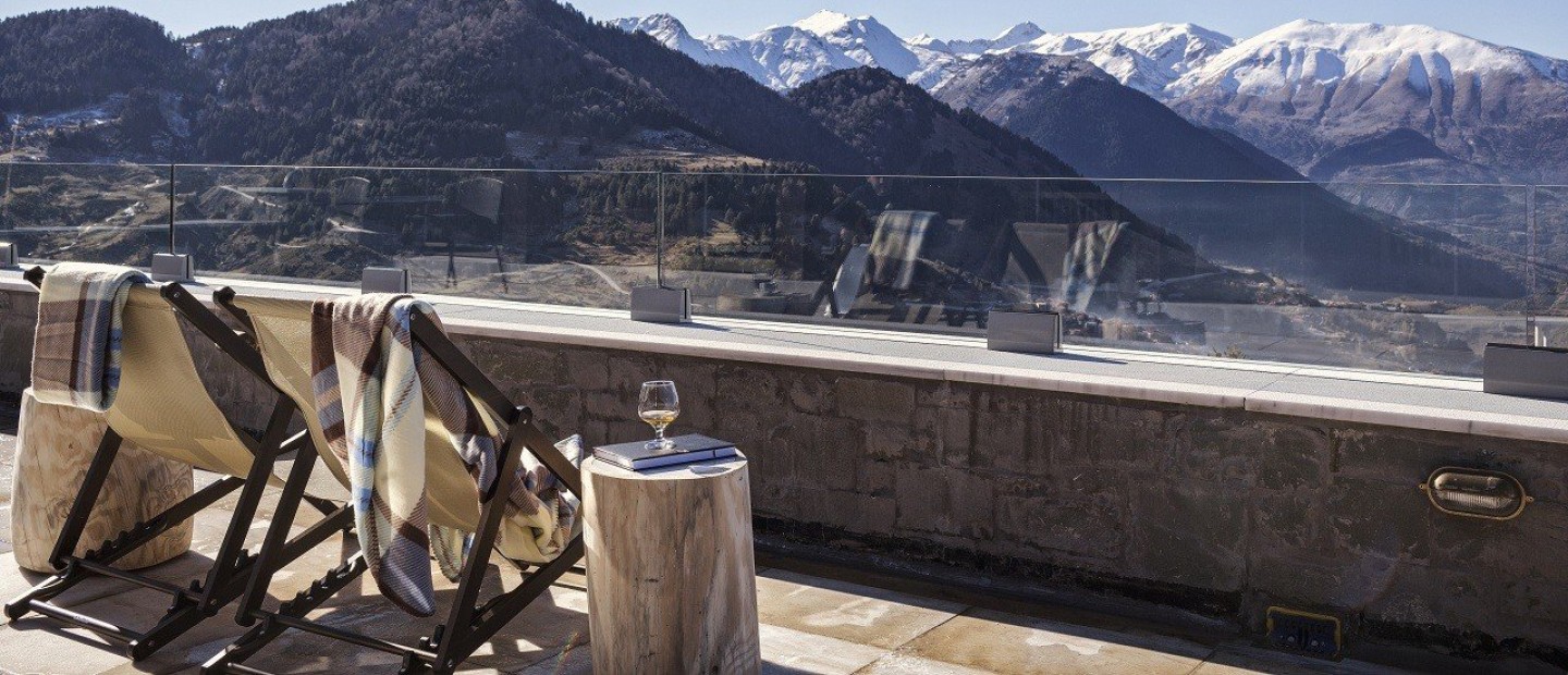 Η άγρια γοητεία της Ηπείρου μας συστήνεται σε ένα ξεχωριστό πεντάστερο καταφύγιο