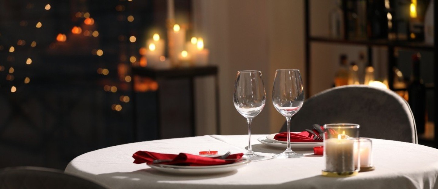 Valentine in the city: 10 διευθύνσεις της Θεσσαλονίκης μάς προσκαλούν στο πιο ρομαντικό dinner 