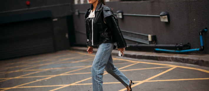 Τα shoe trends του 2026 που θα ταιριάξουν τέλεια με τα τζιν σας