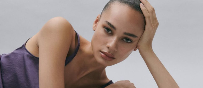 Τα φετινά skincare trends υπόσχονται να αλλάξουν ριζικά τη ρουτίνα σας 