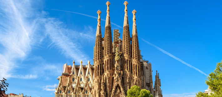 Μετά από 144 χρόνια η Sagrada Familia φτάνει επιτέλους στο πλήρες ύψος της