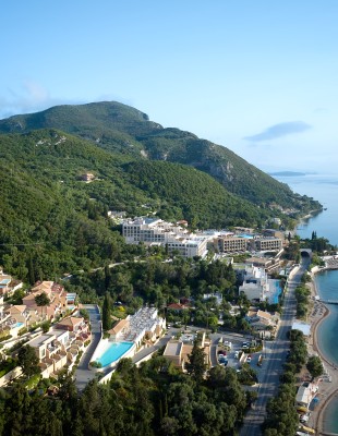 Αυθεντικό Κερκυραϊκό Πάσχα με θέα το Ιόνιο στα γοητευτικά ξενοδοχεία της Mar-Bella Collection