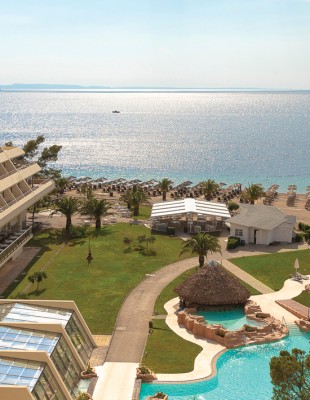 Μια ανάσα από τη Θεσσαλονίκη, αυτό το resort απογειώνει την έννοια της προσιτής πολυτέλειας 5*