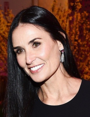 Demi Moore: Πώς η εξομολόγηση για το τι έκανε καθημερινά για να χάσει κιλά μας γυρίζει αρκετά χρόνια πίσω;