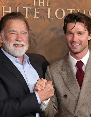 Πατέρας και γιος Schwarzenegger σε μία άκρως διασκεδαστική συζήτηση 