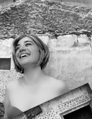 H δημιουργός, Πηνελόπη Μανουσάκη υμνεί την Ελλάδα με τον δικό της μοναδικό τρόπο 