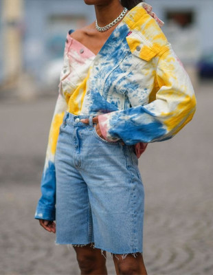 Τα πιο fashionable denim shorts που θα σας συνοδεύσουν στις πιο επιτυχημένες καλοκαιρινές εμφανίσεις