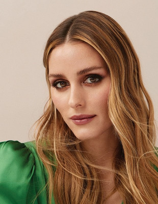 Τα makeup looks που πρέπει να υιοθετήσετε αν λατρεύετε τις warm-toned αποχρώσεις 