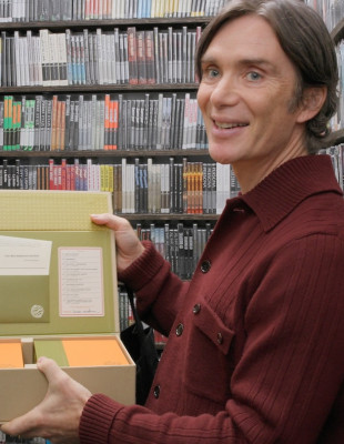 Ο Cillian Murphy μας προτείνει τις ταινίες που αγαπά και τον έχουν καθορίσει