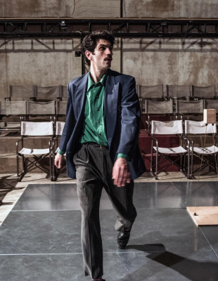 SKG Stories: Ο Βασίλης Τρυφουλτσάνης, σε μια άκρως δημιουργική περίοδο που διανύει επαγγελματικά, μιλάει για την άγνωστη σχέση μεταξύ Θεάτρου και Μαθηματικών SKG Stories: Ο Βασίλης Τρυφουλτσάνης, σε μια άκρως δημιουργική περίοδο που διανύει επαγγελματικά, μιλάει για την άγνωστη σχέση μεταξύ Θεάτρου και Μαθηματικών