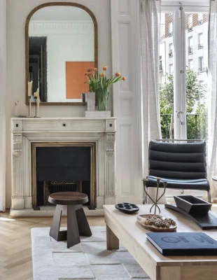 Ένα διαμέρισμα του 1905 στη Μαδρίτη ενώνει μοναδικά μοντέρνα αισθητική και μεσογειακή ζεστασιά Ένα διαμέρισμα του 1905 στη Μαδρίτη ενώνει μοναδικά μοντέρνα αισθητική και μεσογειακή ζεστασιά