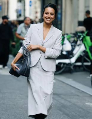 Οι 5 μεγαλύτερες τάσεις που κυριάρχησαν στο street style κατά τη διάρκεια της Paris Fashion Week SS26
