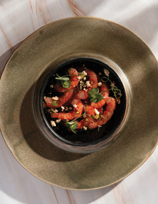 Ένα βραβευμένο εστιατόριο στην Θεσσαλονίκη, όπου η αυθεντική ελληνική γεύση συναντά τη μεσογειακή φιλοξενία Ένα βραβευμένο εστιατόριο στην Θεσσαλονίκη, όπου η αυθεντική ελληνική γεύση συναντά τη μεσογειακή φιλοξενία