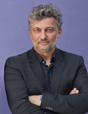 Ο Jonas Kaufmann συζητά αποκλειστικά μαζί μας για το μαγικό κόσμο της όπερας με αφορμή την πρώτη του εμφάνιση στη Θεσσαλονίκη Ο Jonas Kaufmann συζητά αποκλειστικά μαζί μας για το μαγικό κόσμο της όπερας με αφορμή την πρώτη του εμφάνιση στη Θεσσαλονίκη