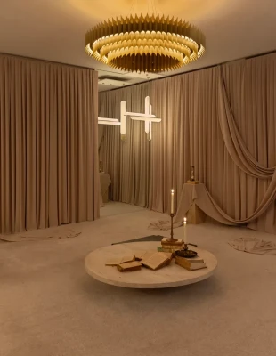 Εσωτερικοί χώροι εμπνευσμένοι από την έρημο: ζεστασιά, υφές και μινιμαλισμός