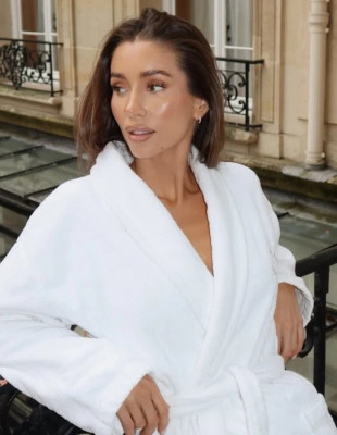 Τα cleansing balms που αφαιρούν κάθε ίχνος μακιγιάζ και αφήνουν την επιδερμίδα αψεγάδιαστη 