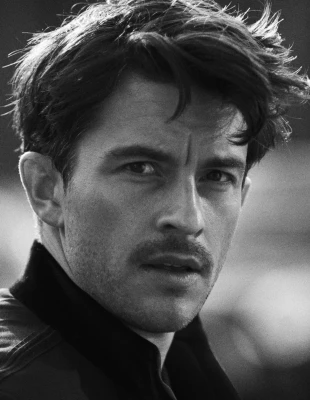 Jonathan Bailey: Αυτός είναι ο πιο sexy άνδρας για το 2025 σύμφωνα με το People