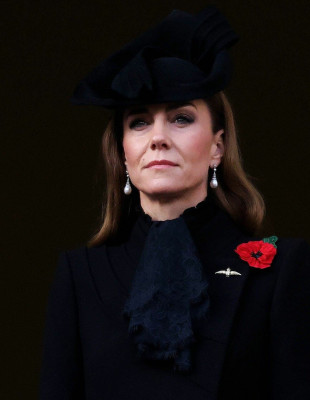 Kate Middleton: Πώς κατάφερε να κάνει τα διεθνή media να την αποθεώσουν με μία της εμφάνιση;