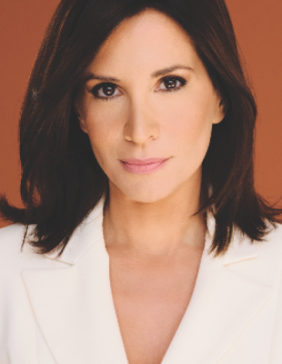 Η Μεγάλη Εικόνα: Η δημοσιογράφος Νίκη Λυμπεράκη αποδεικνύει στο GLOW πόσο σπουδαίο είναι να παραμένεις αληθινός στον χώρο των media