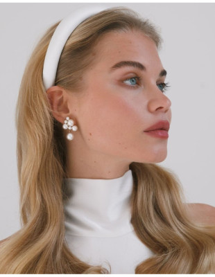 Party season: Τα μόνα αξεσουάρ μαλλιών που επιλέγουν όλα τα it-girls 