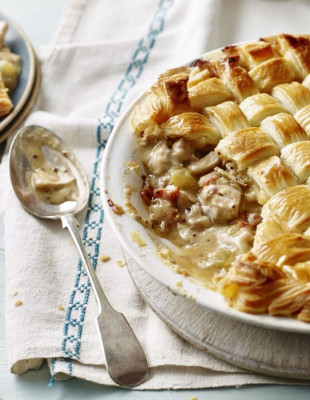 Η άκρως γιορτινή πίτα της Mary Berry που θα κλέψει τις εντυπώσεις