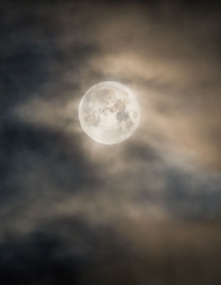 Τα 6 ζώδια που επηρεάζονται σημαντικά από την Πανσέληνο στον Καρκίνο που κορυφώνεται αύριο