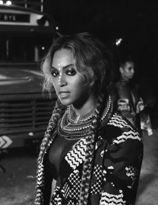 Το 2026 θα είναι το νέο 2016: Τα κομμάτια που συνέβαλαν στη μουσική επιτυχία της χρονιάς