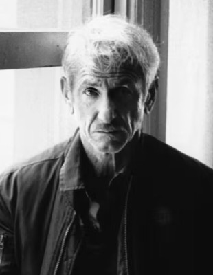 Ο Sean Penn μιλά για τις συνεργασίες και τις αγαπημένες του συνήθειες 