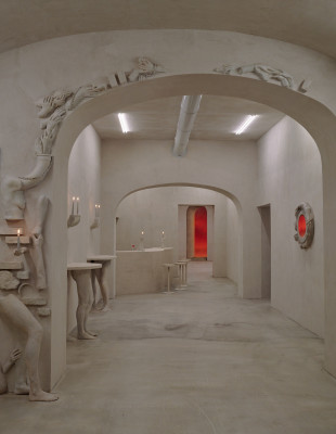 Το πιο «καυτό» νέο bar της Ρώμης είναι ίσως το ωραιότερο προσωρινό art installation που έχουμε δει