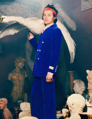 Η μεγάλη επιστροφή του Harry Styles: Όσα γνωρίζουμε για το πολυαναμενόμενο νέο άλμπουμ και τις επερχόμενες live εμφανίσεις του