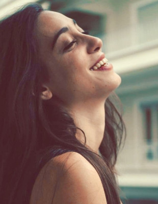 «Στο Ριτσάκι δεν υπάρχει το καλό και το κακό και αυτό την κάνει 'επικίνδυνη'» - Η Μαριλένα Μόσχου για τον ρόλο της στη «Φαύστα»  του Μποστ