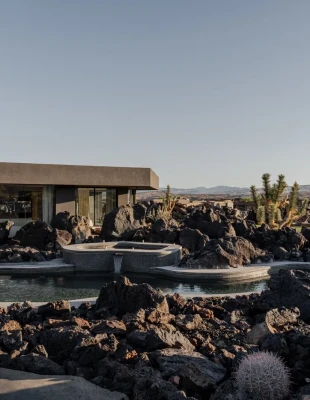 Το Rock House στη Γιούτα αποκαλύπτει πώς η σύγχρονη αρχιτεκτονική μπορεί να συνομιλεί με την άγρια φύση