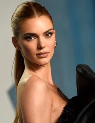 2026 is the new 2016:  Οι beauty τάσεις της πιο εμβληματικής χρονιάς που είναι διαχρονικές