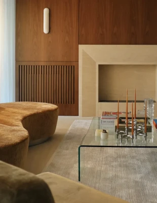 Ένα σπίτι στη Βηρυτό επιπλωμένο με «θησαυρούς» από flea markets του Παρισιού και του Λονδίνου