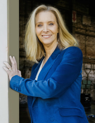 Η Lisa Kudrow επιστρέφει στο στούντιο των Friends