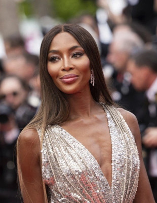 Η Naomi Campbell και οι νέες αποκαλύψεις για τον Epstein: Μια σχέση που προκαλεί πολλά ερωτηματικά