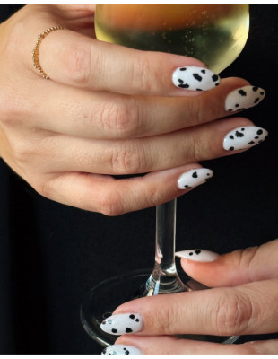 To ιδιαίτερο nail trend που θα σας κάνει να ερωτευτείτε το animal print ξανά