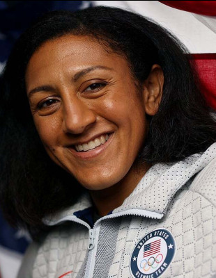 Elana Meyers Taylor: Η φοβερή ιστορία μιας γυναίκας που έγραψε ιστορία στους Χειμερινούς Ολυμπιακούς Αγώνες
