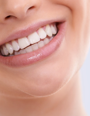 Στοματική υγεία και γενική ευεξία: Η σημασία της κατά την εμμηνόπαυση