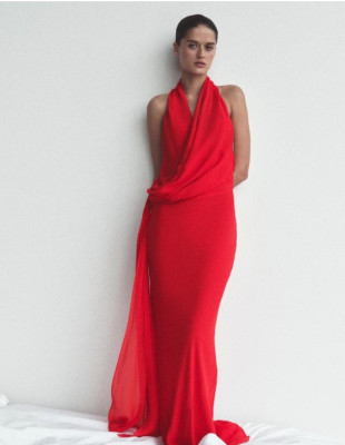 Τα φορέματα από τα Zara που θα γίνουν οι μόνες επιλογές της άνοιξης