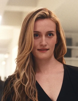 Πώς να δημιουργήσετε το iconic beauty look των ’90s της Carolyn Bessette-Kennedy