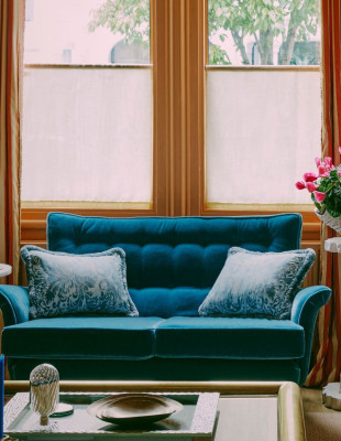 Το Granny Chic αγκαλιάζει τη νοσταλγία και επαναφέρει στιγμές και αναμνήσεις στο σπίτι μας