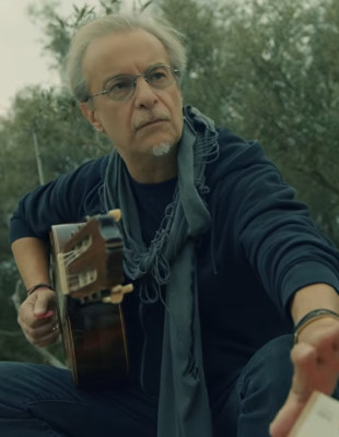 Οι «Ματωμένες Παρτιτούρες» εμπνέονται από την τραγωδία στα Τέμπη