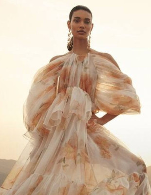 Ψάχνετε ένα άρωμα που μυρίζει άνοιξη; Αυτά τα 6 θα σας ξετρελάνουν