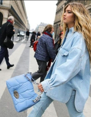 Το μόνο χρώμα που θα επιλέγουμε την άνοιξη σύμφωνα με το Pinterest